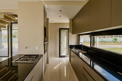 Venta Casa Country Viento Sur - Apta Credito