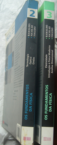 Livro Fundamentos Da Física, De Ramalho, Nicolau E Toledo, Os Volumes 2 E 3. (Usado)