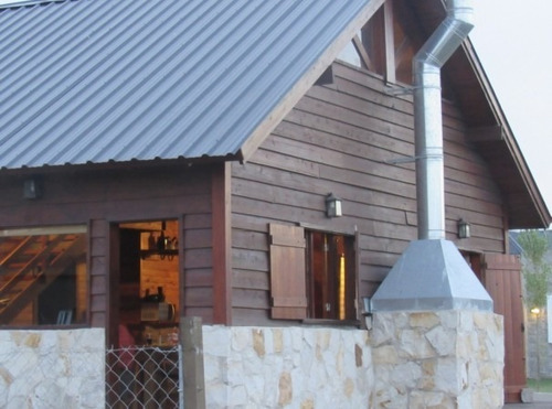 Imagen 3 de 14 de Hermosa Cabaña En Las Lomas De Miramar - Barrio Cerrado