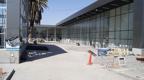 Local 63 Mts2strip C. Doble Altura Zona Comercial Peñalolen