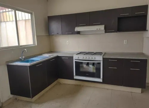 Casa En Venta, Col. San Mateo Otzacatipan, Toluca Lr17