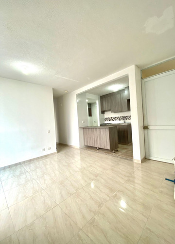 Dueño Vende Apartamento A Estrenar Con Excelentes Acabados En Conjunto Residencial Llano Alto 2.