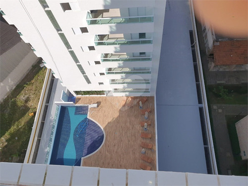 Imagem 2 de 20 de Apartamento Com 2 Dormitorios, 1 Vaga De Garagem A Venda No Bairro Ocian - Praia Grande - Reo585604