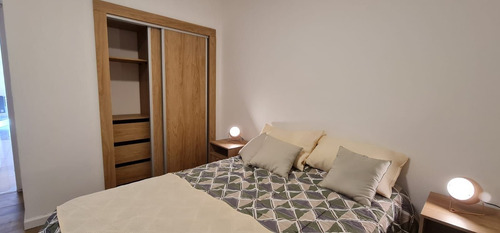 Imagen 12 de 17 de Vendo 2 Ambientes De Categoria Con Balcon
