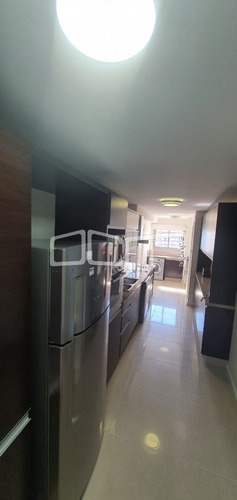 Venta - Importante Casa En Lugano- Ref: 594