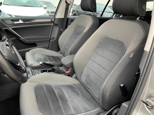 Imagen 11 de 15 de Volkswagen Golf 2017 1.4 Highline Dsg At