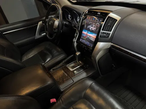 Toyota Land Cruiser 4.5 Imperial Lc200 Gasolina