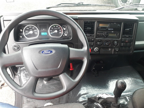 Ford Cargo 1119 Trucado Baú Refrigerado Porta Gancheira