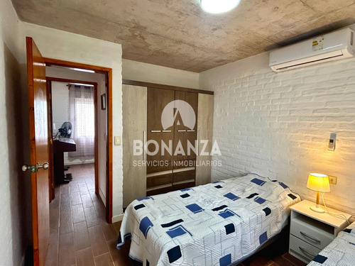 Piriápolis, Punta Fría. Casa En Venta. 500 Metros De La Playa San Francisco. 3 Dormitorios, 2 Baños
