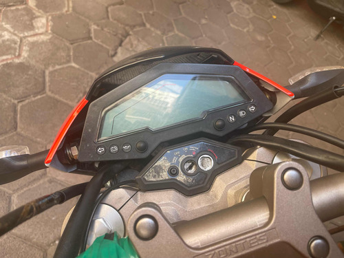Motocicleta Hyper 280