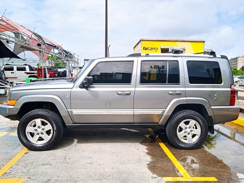 Jeep Commander