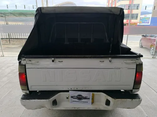 Nissan D21 2.4 4x2