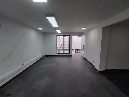 Arriendo Local En Patio Bonito