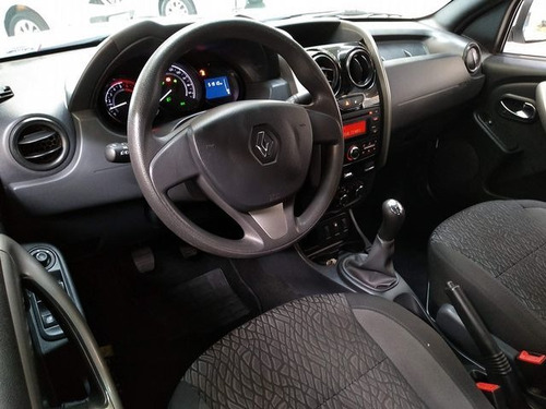 Renault Oroch Expression 1.6 Flex Manual 2017 Completa