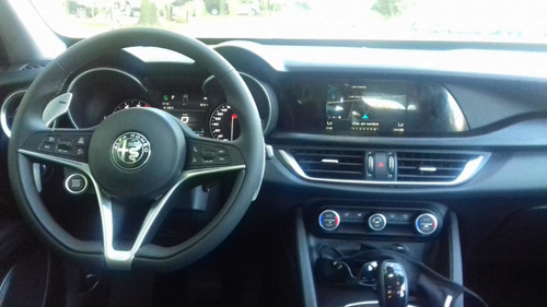 Alfa Romeo Stelvio 2.0 200cv Distinctive Q4 2020