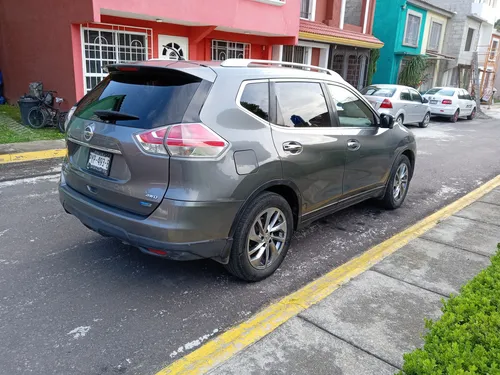 Nissan X-Trail 2.5 Exclusive 3 Row Cvt