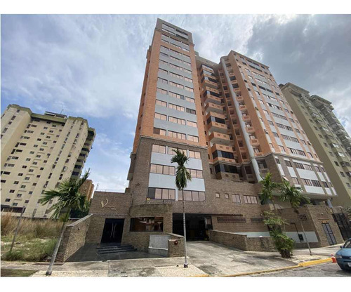 Venta De Apartamento En La Trigaleña Resd Vesubio Suite