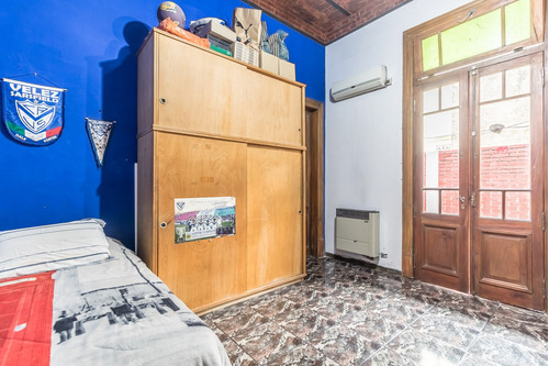 Imagen 20 de 30 de Departamento Ph En Venta En Monte Castro, Capital Federal, Buenos Aires
