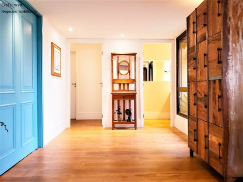 Imagem 2 de 30 de Apartamento Com Hall Individualizado, Uma Porta Cheia De Personalidade Na Cor Azul Convida A Entrar Neste Apartamento Aconchegante E Perfeito Para Sua Família. A Poucos Passos Dos - Ap00139 - 34744367