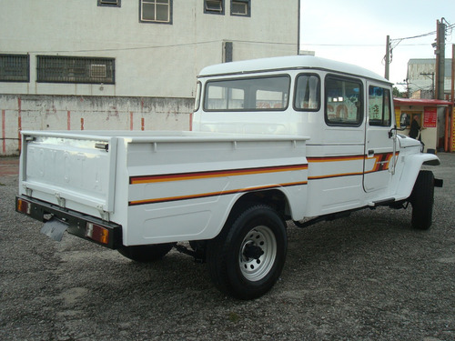 Toyota Bandeirante 3.7 Cab. Dupla 2p
