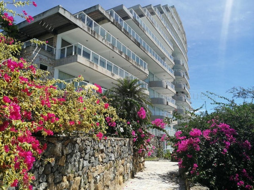 Venta De Apartamento En El Morro Frente Al Mar