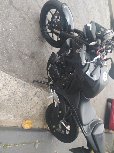 Imagem 3 de 8 de Yamaha Mt 03