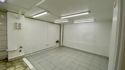 Local Comercial En Arriendo En Recoleta
