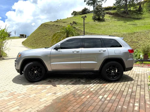 Jeep Grand Cherokee 3.6 Laredo
