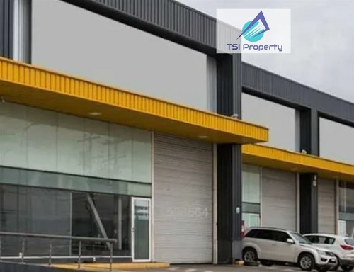 Imagen 5 de 9 de Arriendo Bodega 629 Mt2 Condominio Costanera / Av Carrasca