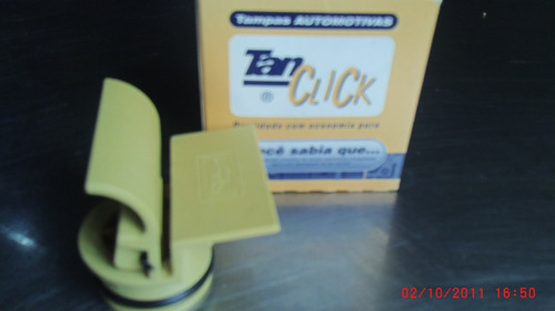 Imagen 2 de 4 de Tapa De Aceite De Motor Fiat Palio, Siena, Uno, Punto Click