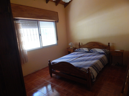 Imagen 9 de 12 de Alquiler Casa Quinta. Los Bosquecitos. Brandsen