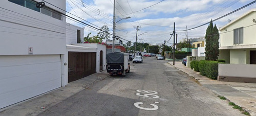 Casa En Venta De Remate Bancario C. 58 Montejo, 97127 Mérida, Yucatán. -jcbb2