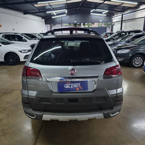 Fiat Palio 1.8 MPI ADVENTURE WEEKEND 16V FLEX 4P MANUAL