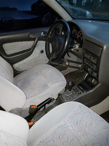 Volkswagen Gol 1.6 Gl Mi