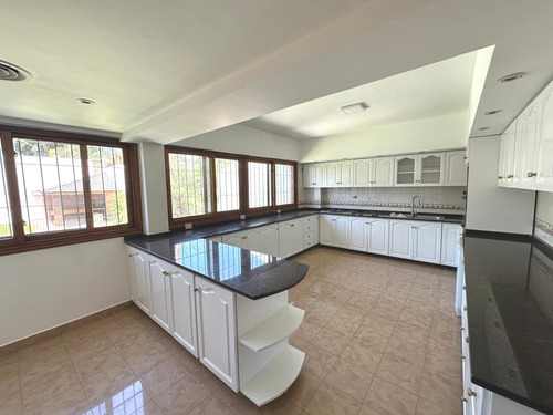 Casa En Alquiler En Martinez-libert./rio