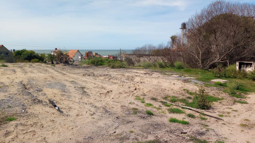 Oportunidad! Terreno En Padrón Único Nivelado A 120m De La Playa En Punta Del Diablo, Pronto Para Construir