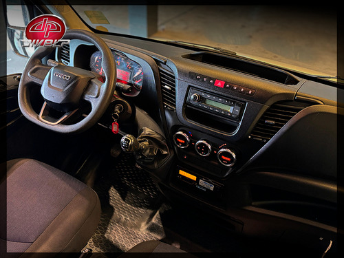 Iveco Daily 45-170 Cabine Dupla Com Carroceria Aberta