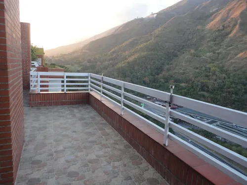 Ls Vende Pent House Urb Miranda