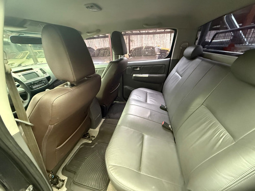 Toyota Hilux Pick-Up 3.0 Cd Srv Cuero I 171cv 4x4