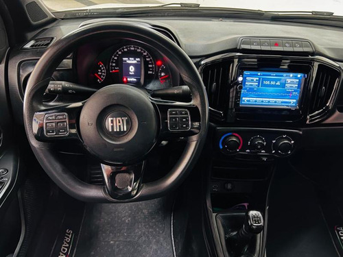 Fiat Strada Freedom 13cs