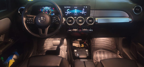 Mercedes-benz Glb 200 Style Diplomático