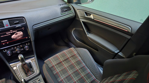 Volkswagen Golf 2.0 Gti Tsi