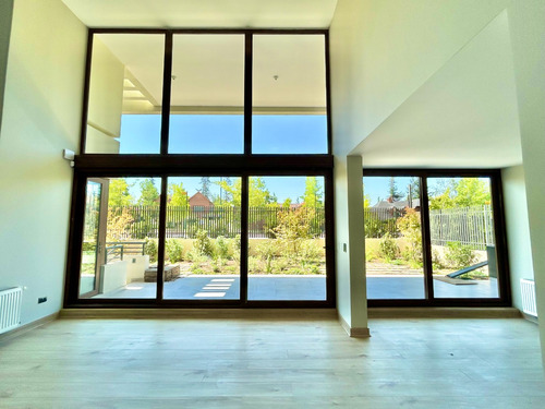 Nuevo/ Bajo Valor Tasación!! / Duplex 3d/3b + Serv Y Jardín