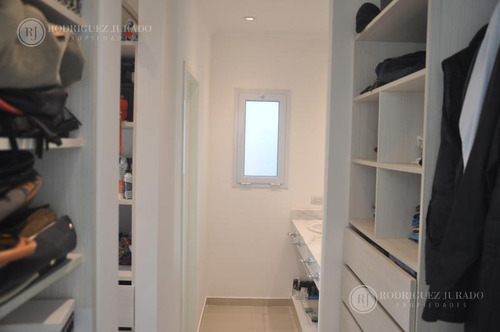 Imagen 17 de 30 de Casa De Categoría En La Mejor Ubicación De San Matias - 330m2 Cubiertos Oportunidad!