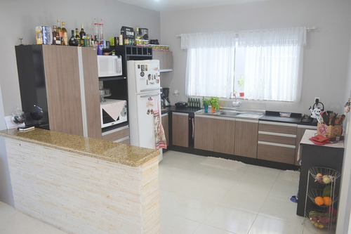 Imagem 14 de 14 de Linda Casa No Bairro Floresta | 1 Suíte + 2 Dormitórios | 220 M² | Averbada Aceita Financiamento - Sa01718 - 68851503