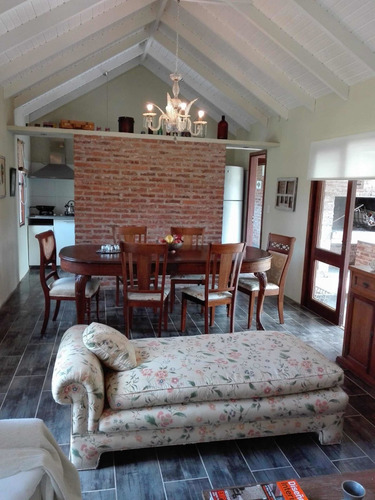 Imagen 15 de 30 de Inmobiliaria Viale. ****** V E N D E *********oportunidad !! Bella Vista , 100m Delmar , Piscina , 2 Domitorios , Apartamento De Visitas, Cochera , Deposito Herramientas .