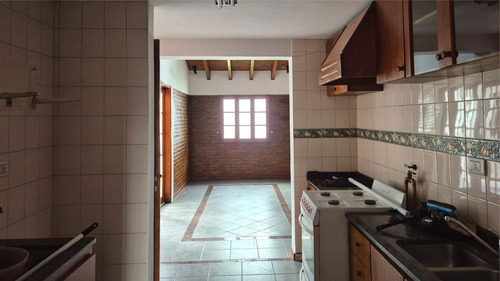 Excelente Casa En Venta En Godoy Cruz