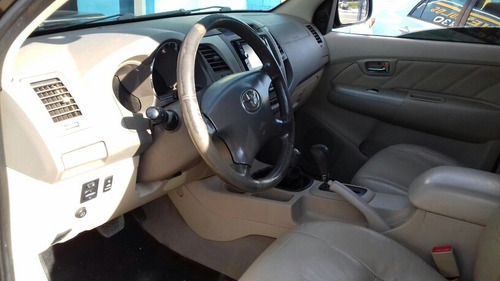 Toyota Hilux Sw4 3.0 Srv 4x4 Aut