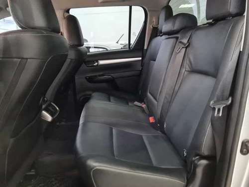 Imagem 10 de 13 de Toyota Hilux Cd Srx 2.8 16v 2018