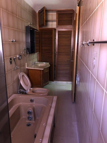 Casa Com 02 Dormitórios E Uma Edicula Pronta Pra Financiar